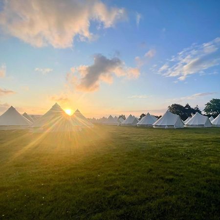 Nine Yards Bell Tents At The Tt - Castletown Luaran gambar