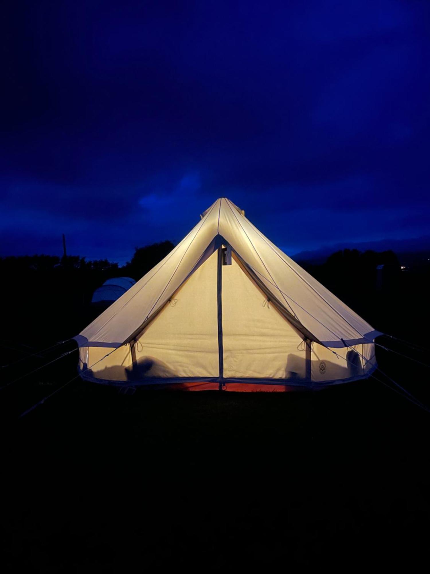 Nine Yards Bell Tents At The Tt - Castletown Luaran gambar