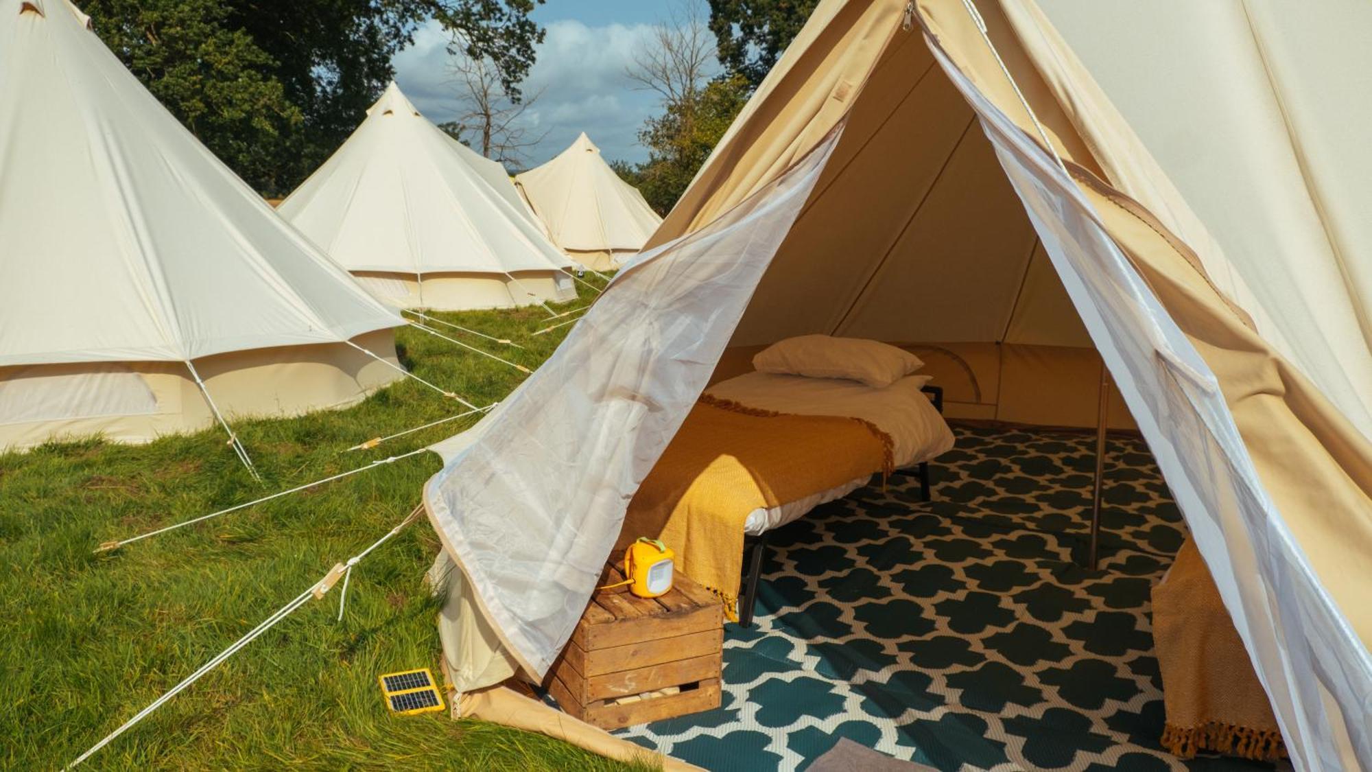 Nine Yards Bell Tents At The Tt - Castletown Luaran gambar